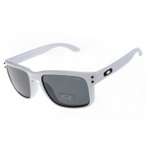 Oakley Holbrook sunglasses white / black iridium