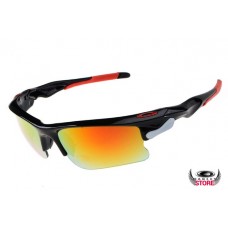 Oakleys Fast Jacket sunglasses : polished black frame / fire iridium lens